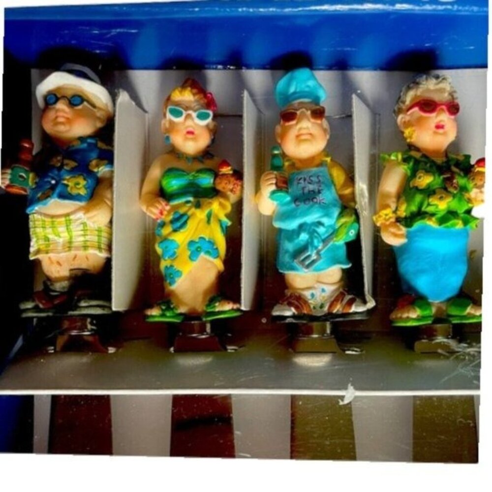 NIB Vtg SPREADERS 4 FUN PARTY PEOPLE picnic table, barbecue, poolside snacks